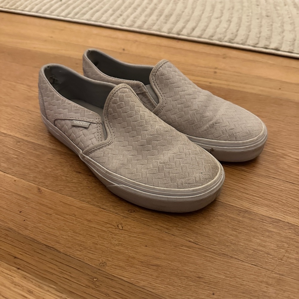 Vans grey pattern slip ons women’s sz 6